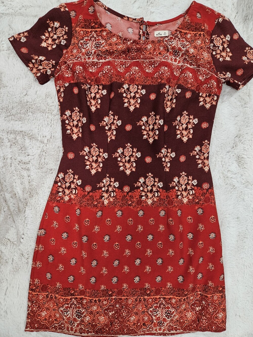 EUC Hollister Red and Orange Floral Print Short Sleeve Dress Size XS